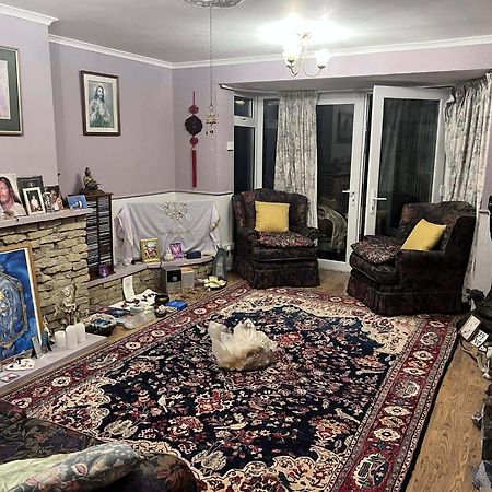 مبيت وإفطار غلاستونبري Camelot Retreat - Tor View المظهر الخارجي الصورة
