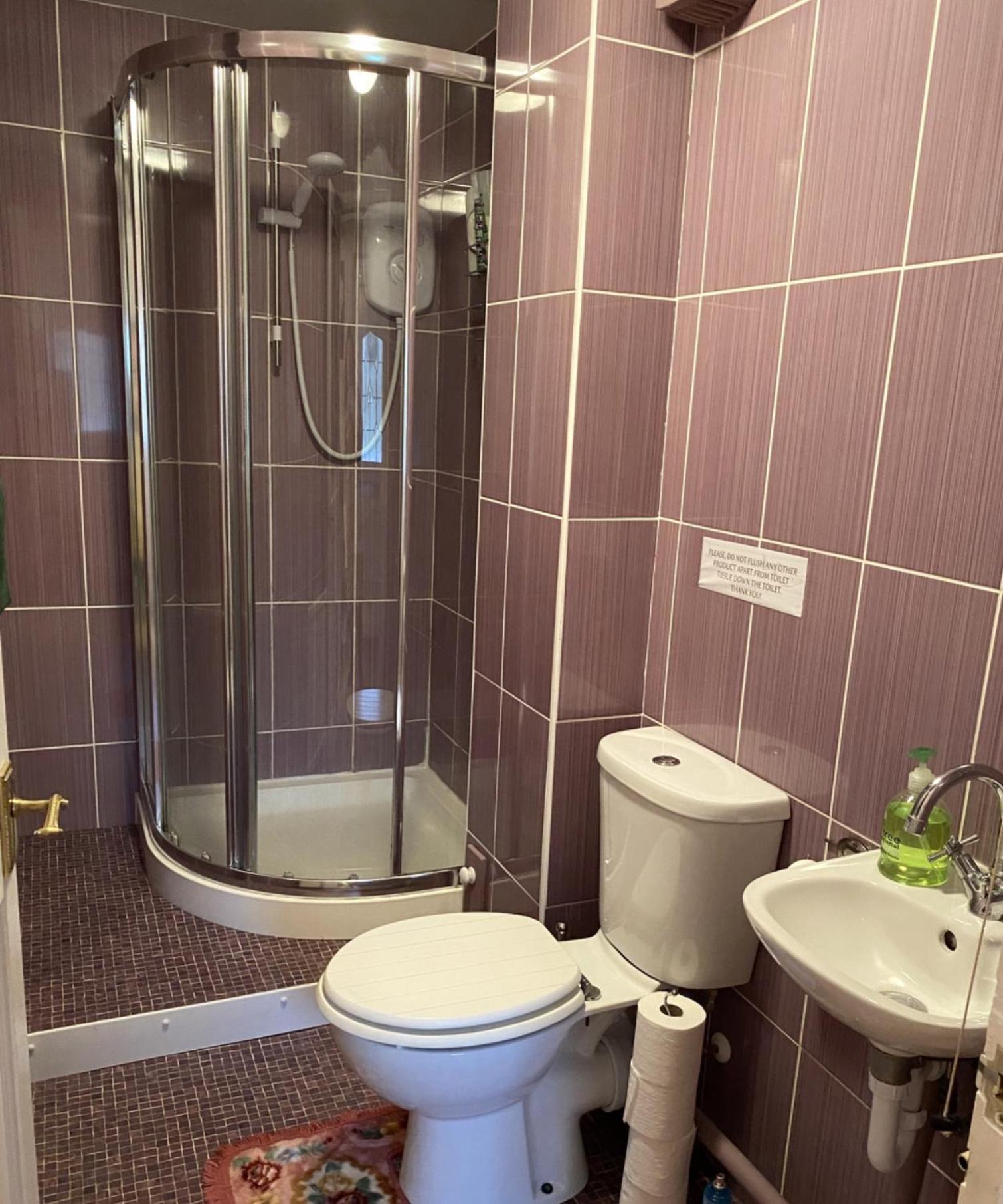 مبيت وإفطار غلاستونبري Camelot Retreat - Tor View المظهر الخارجي الصورة